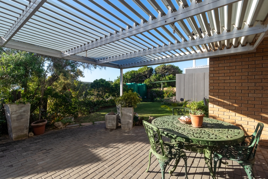 3 Bedroom Property for Sale in Cannon Rocks Eastern Cape